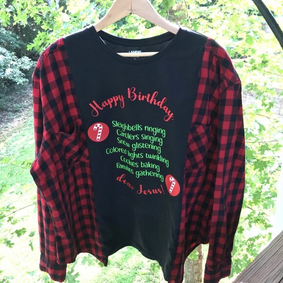 Plaid Flannel Shirt Upcycle, Size L XL 2XL: Oversized Christmas Graphic T-Shirt - Picture 4 of 7
